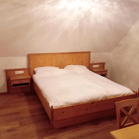 Eichen Schloessl Hotell München Eksteriør bilde