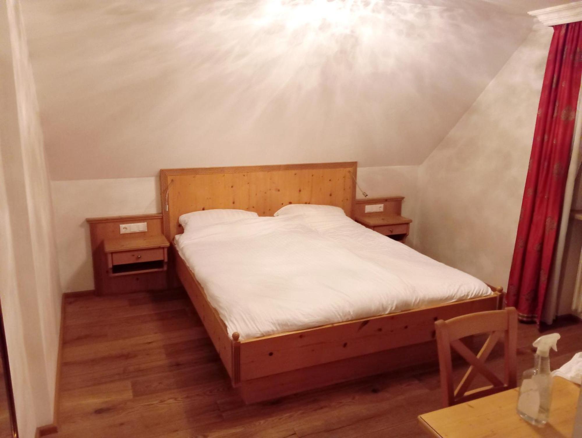 Eichen Schloessl Hotell München Eksteriør bilde