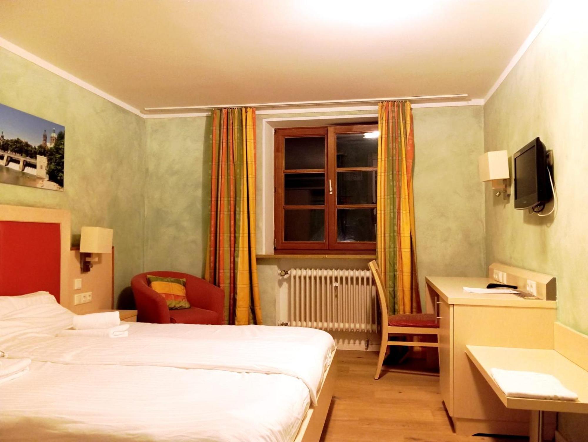 Eichen Schloessl Hotell München Eksteriør bilde